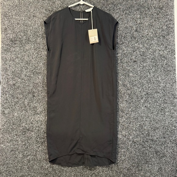 Everlane Dresses & Skirts - NWT EVERLANE The Japanese GoWeave Cocoon Dress Black Sleeveless‎ Midi Size 2
